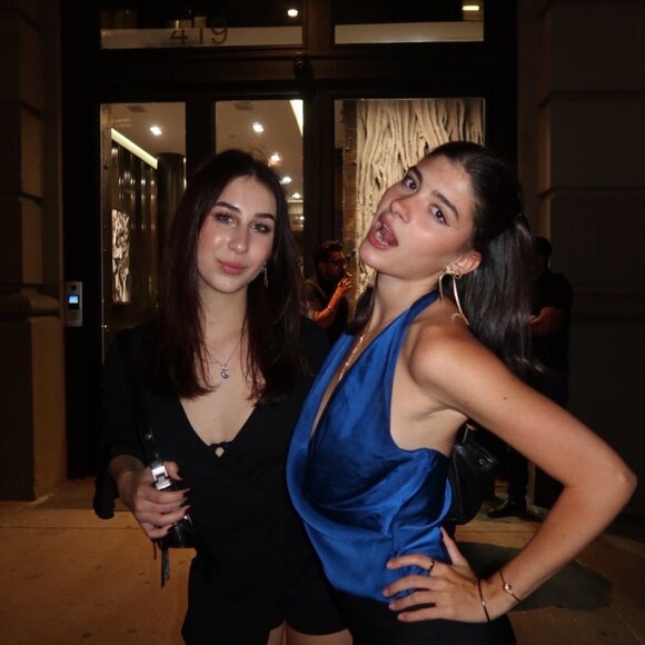 Meet your Posher, Iryna - Picture 1 of 1